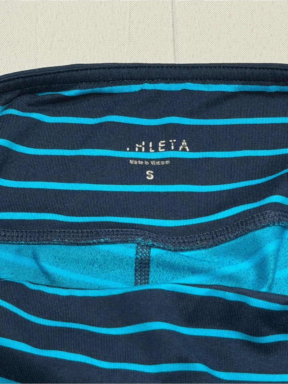 Athleta Capri Leggings Small Navy Flash Blue Stripe Yoga